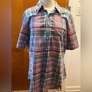Brooks Brothers Regent Pink/Blue Plaid Button Down short sleeve Shirt. Size L.